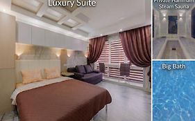 Рool, hammam (Turkish sauna), apartments
